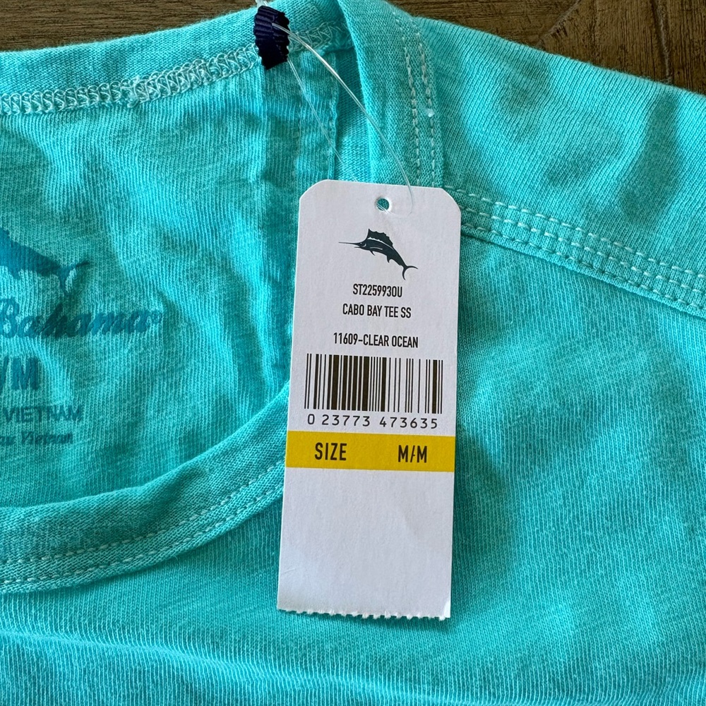 Tommy Bahama Men's Cabo Bay T-Shirt in Clear Ocean Blue Size Medium NWT - Picture 4 of 5